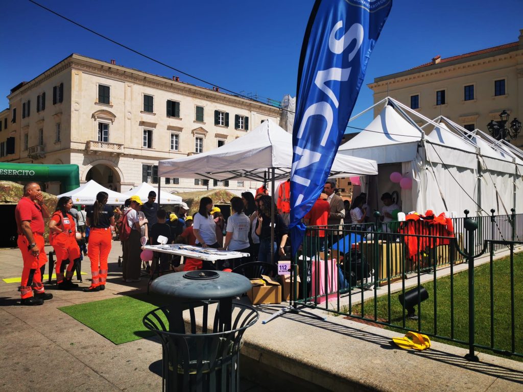 L’Emergenza Urgenza scende in piazza